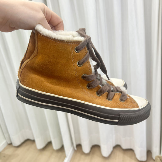 converse '10s tan shearling fur suede high top all stars