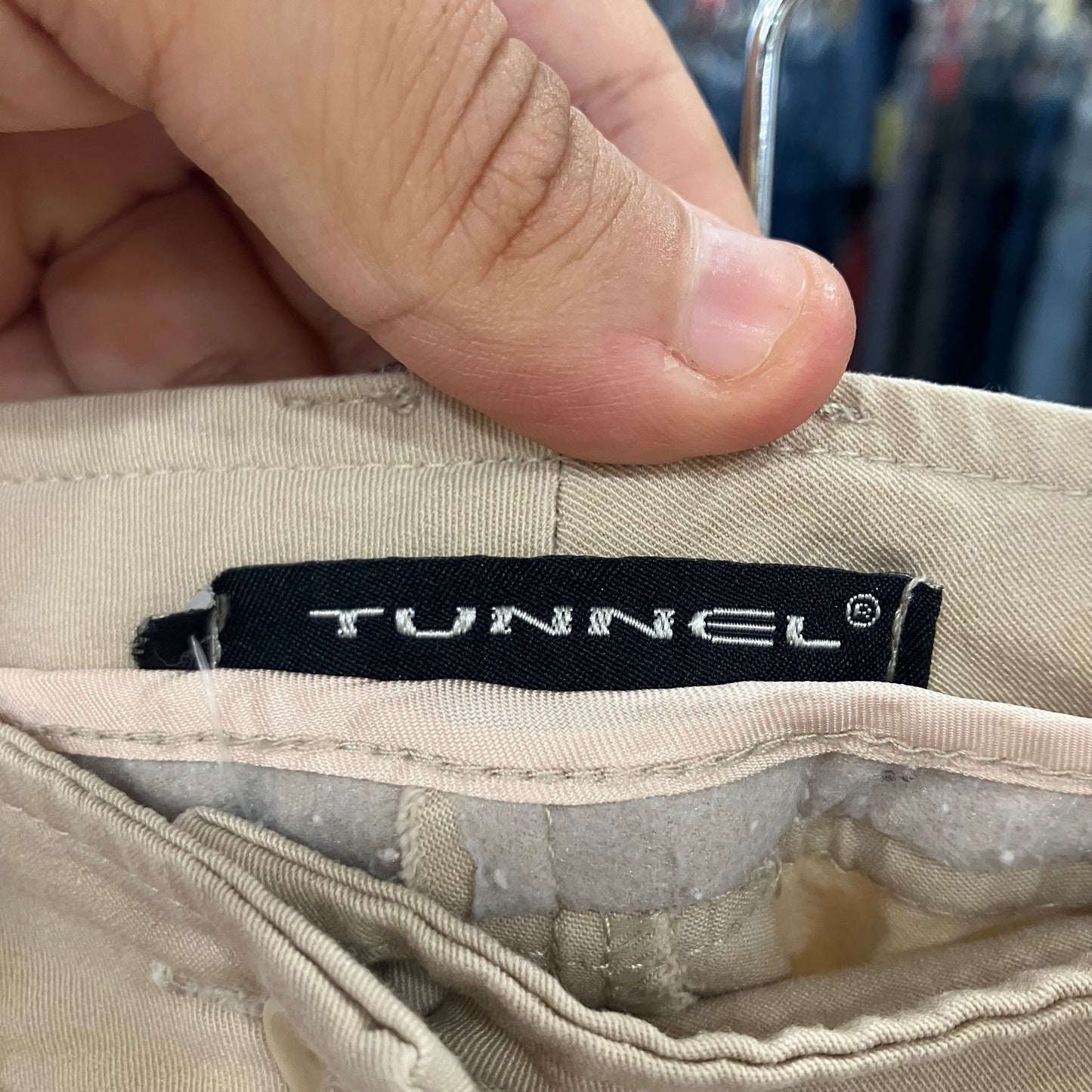 tunnel 00s beige capri pants