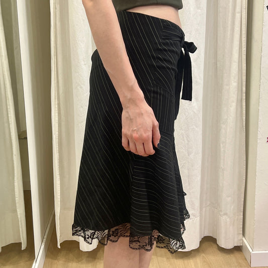 morgan de toi 00s black pinstripe midi skirt with lace trim
