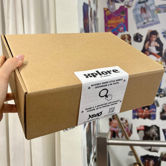 CLOSET XPLORE - custom 2000s mystery style box