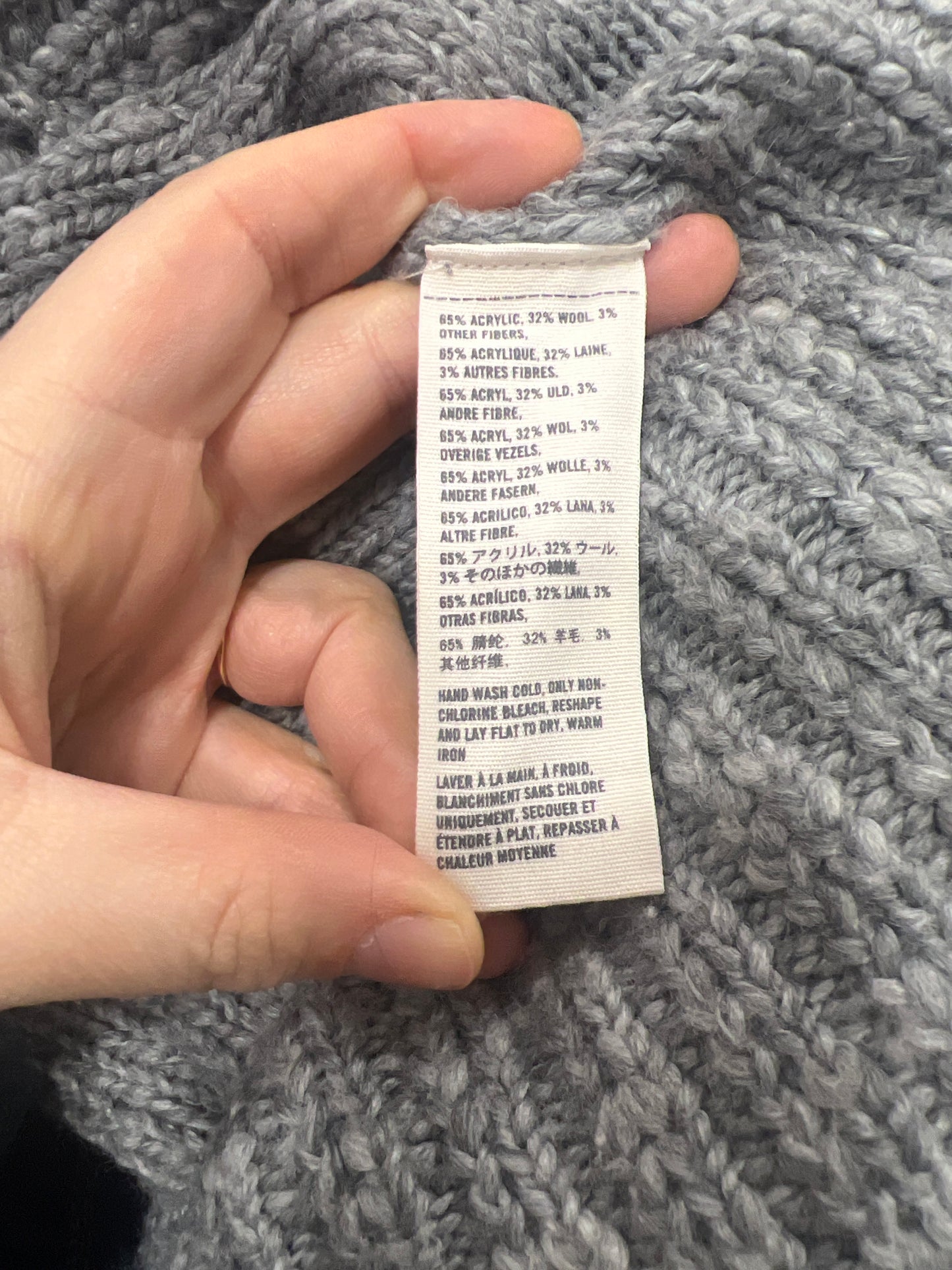 abercrombie&fitch 00s grey wool v neck sweater
