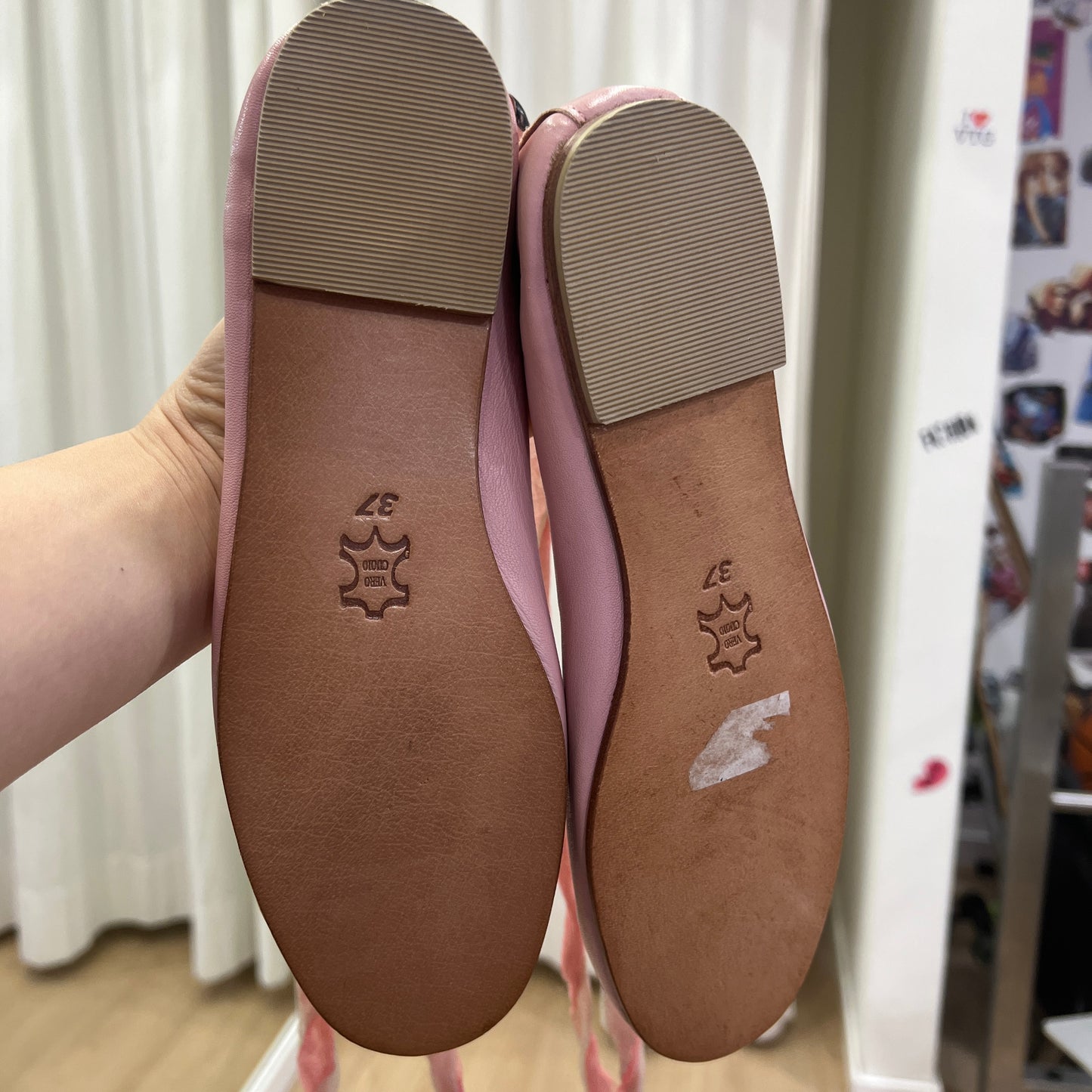 le plus 00s baby pink ballet flats with laces