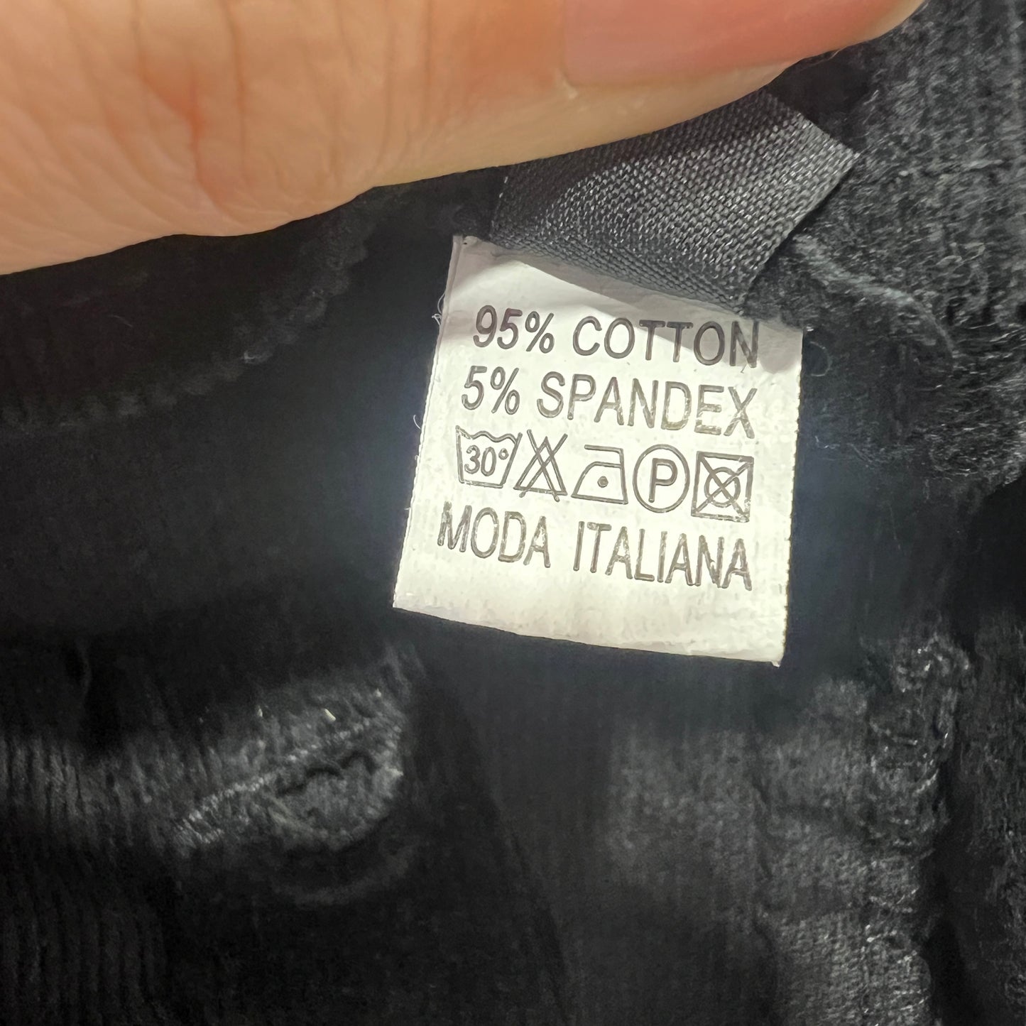 00s black corduroy velvet maxi skirt