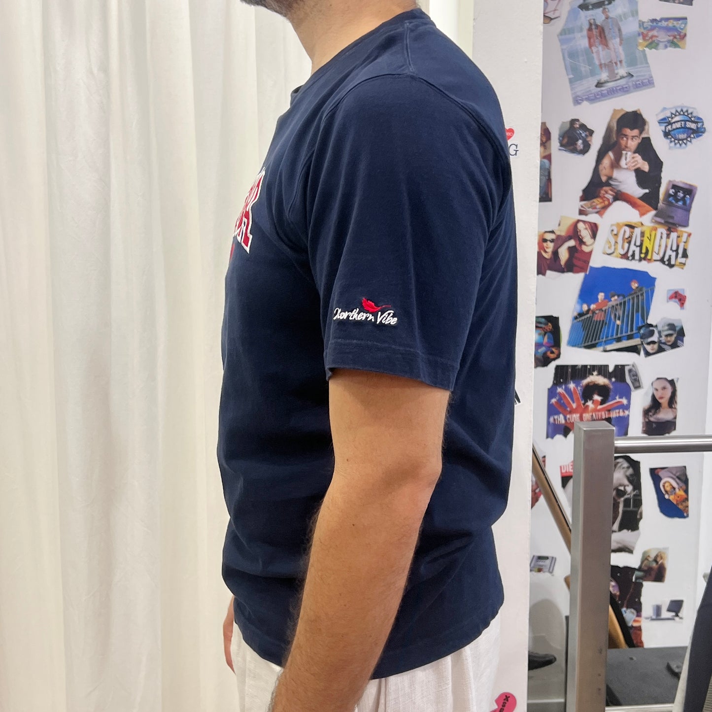 northern vibe 00s canada navy tshirt with red embroidery