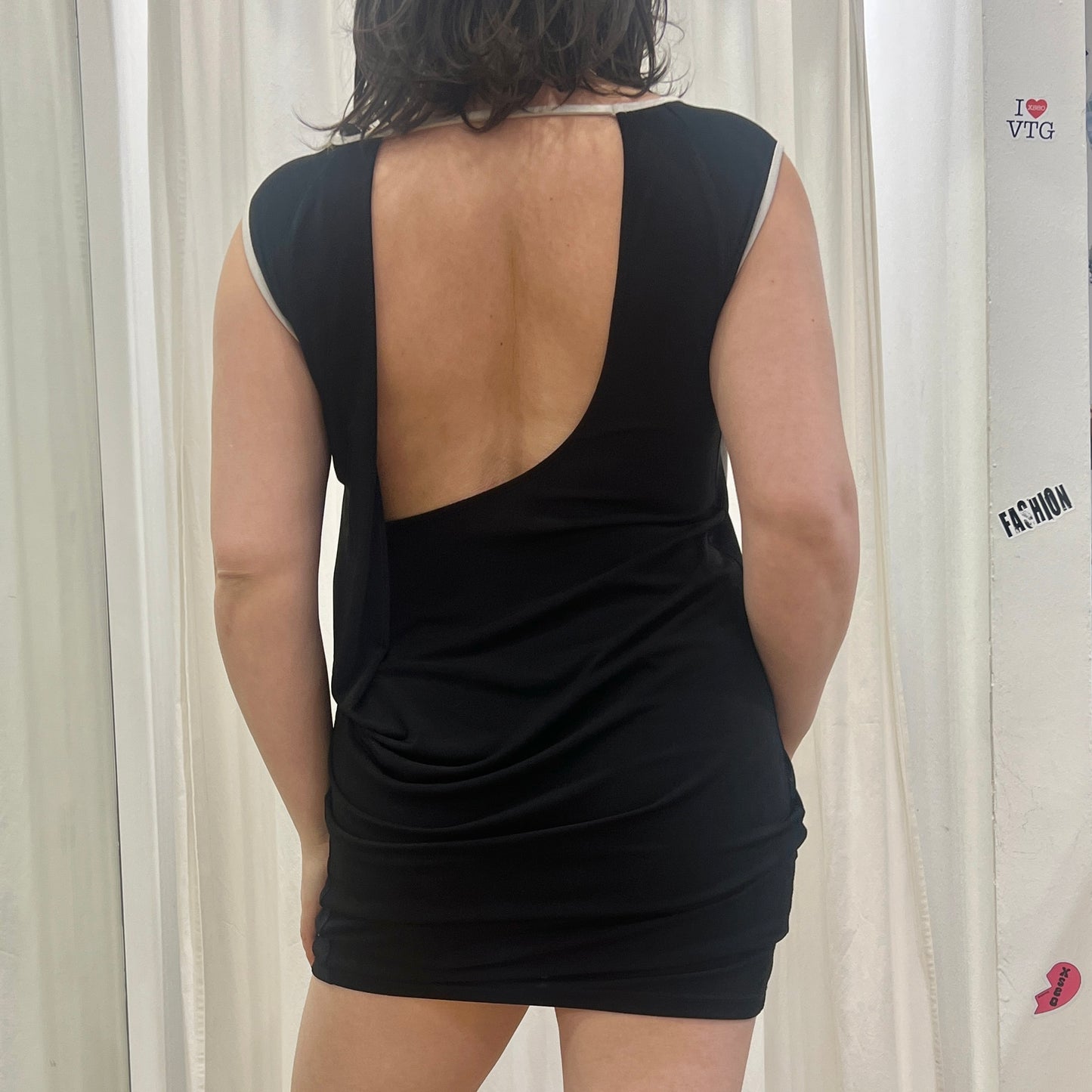 koralline '10s black white sleeveless minidress with draped open back