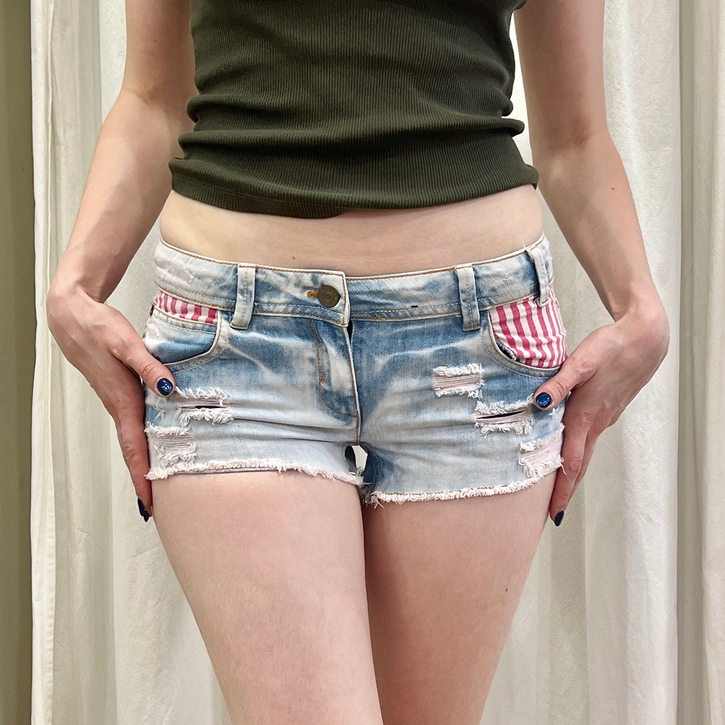 sisley 00s us flag distressed denim shorts