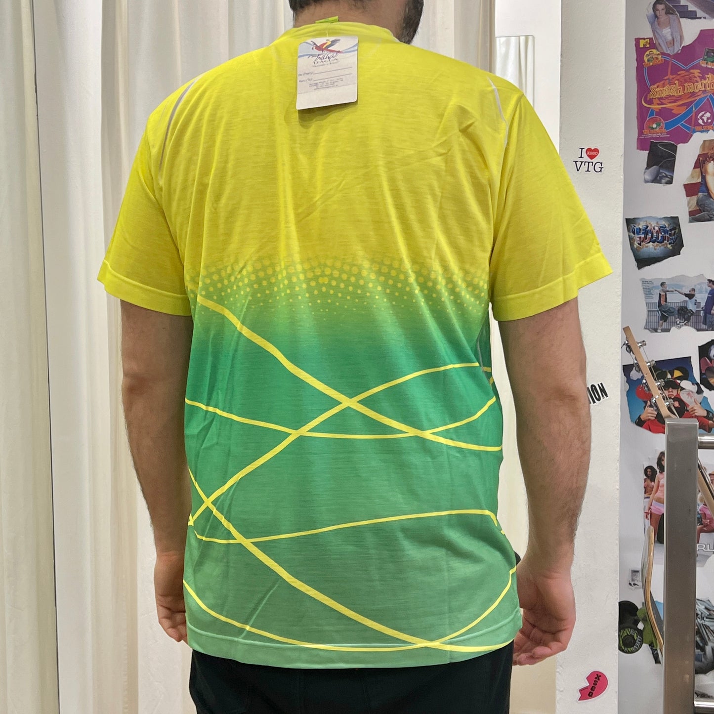 trilha d'aqua 00s green yellow brasil tshirt