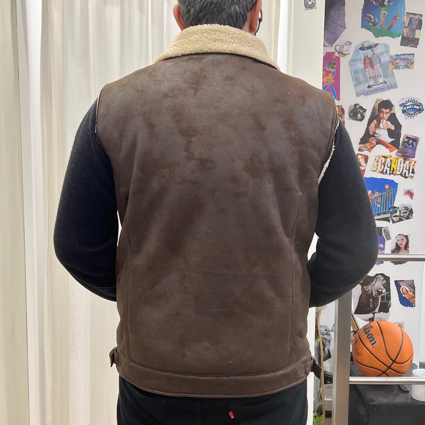 bata 00s brown vegan sheepskin zip up vest