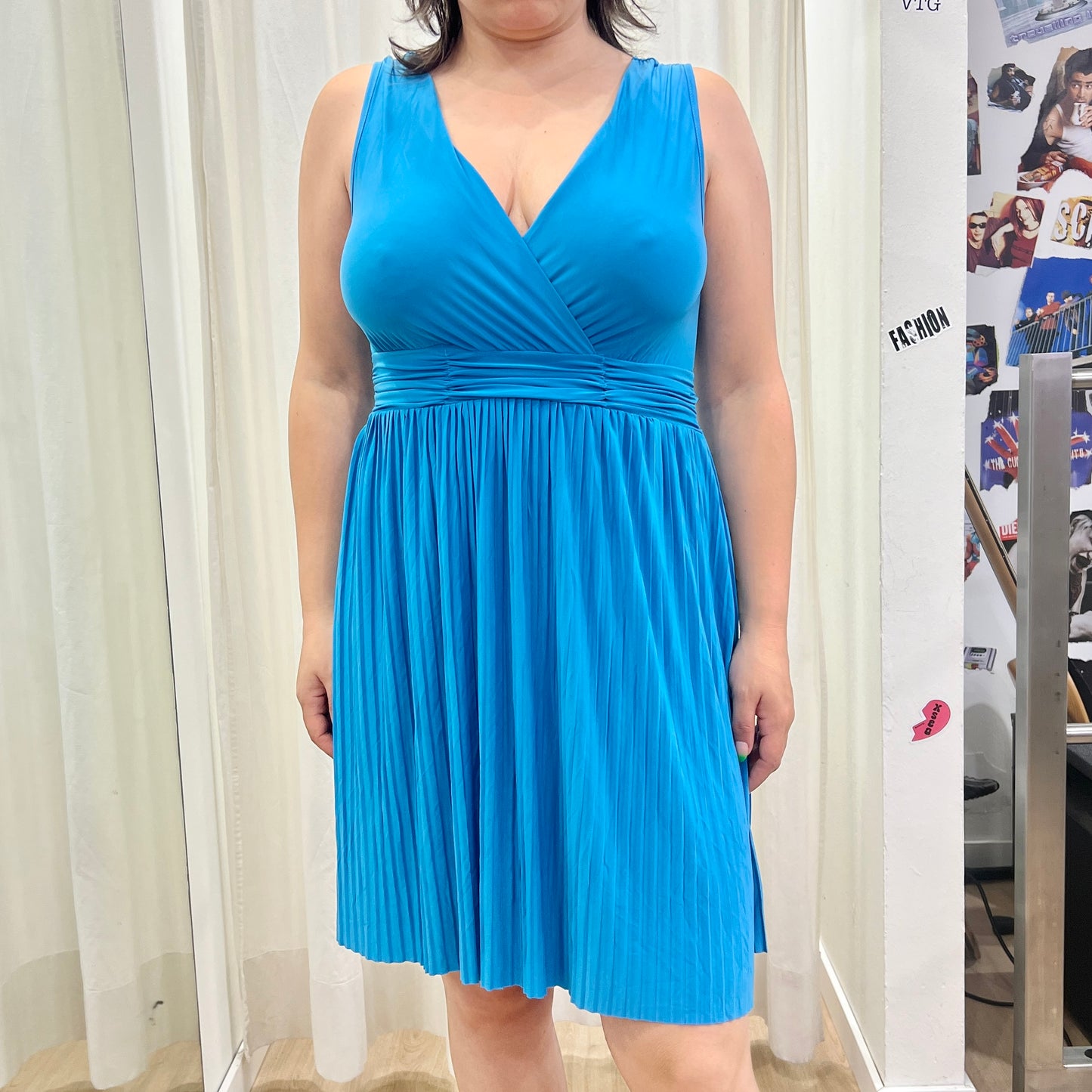 00s blue pleated v neck sleeveless minidress