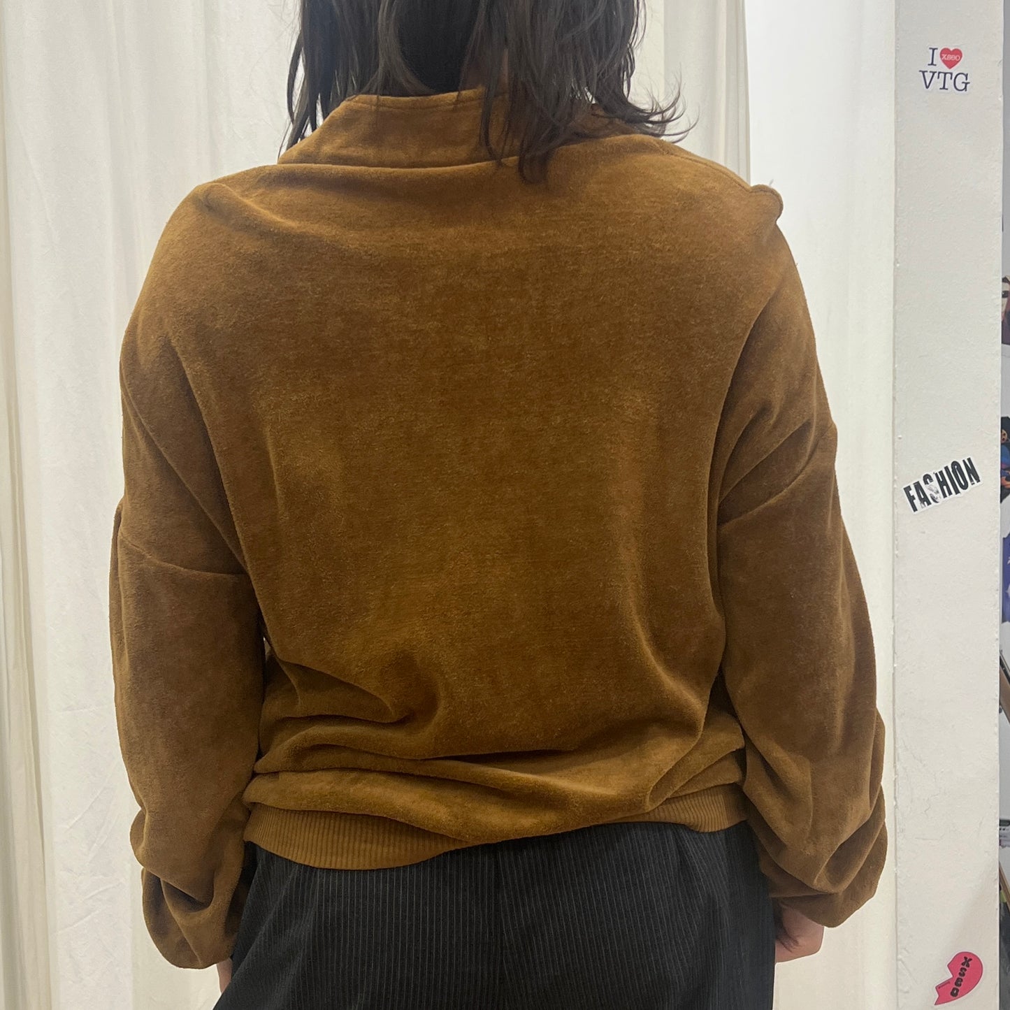 fata 00s brown velvet zip up sweatshirt