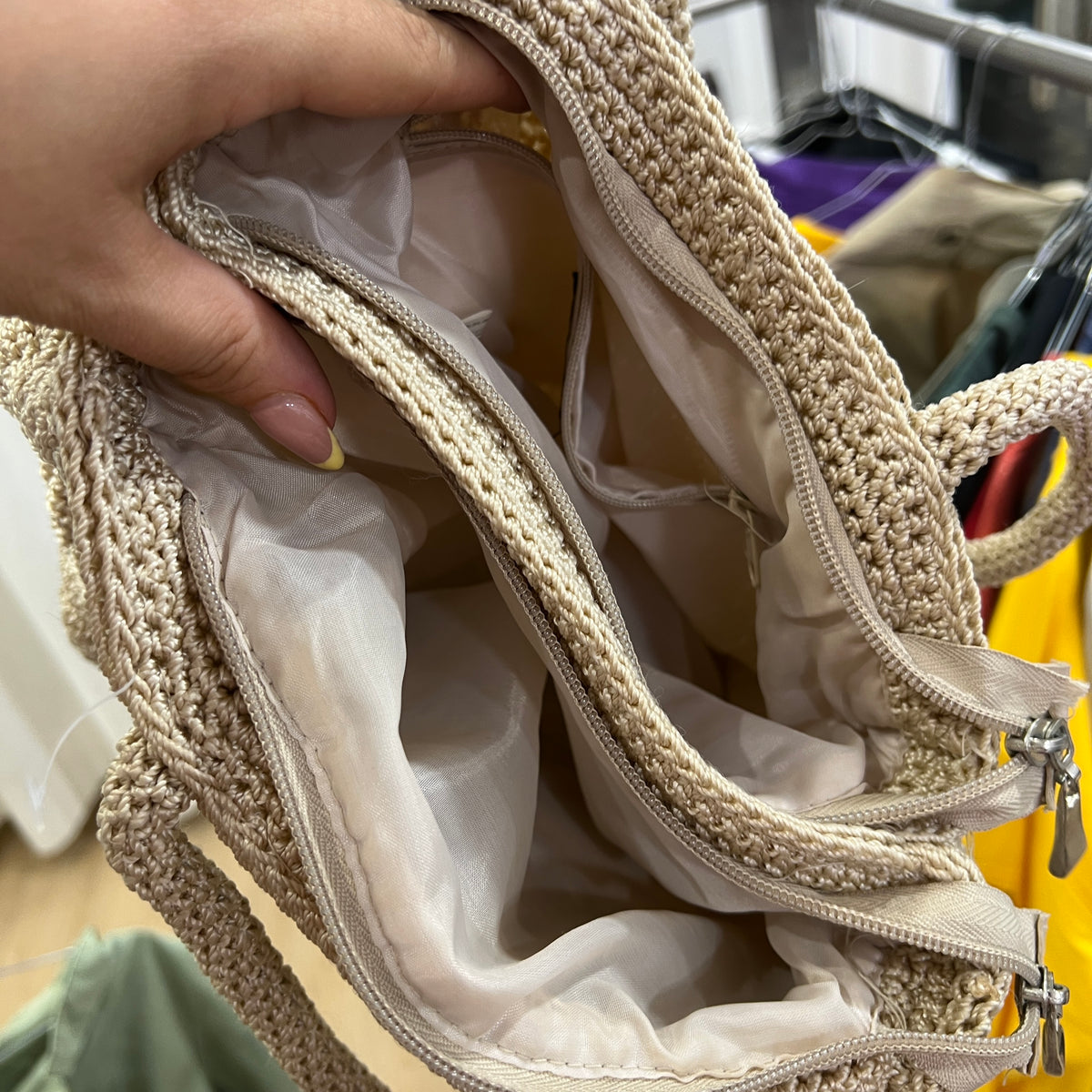 amicci 00s beige crochet shoulder bag with suede patches