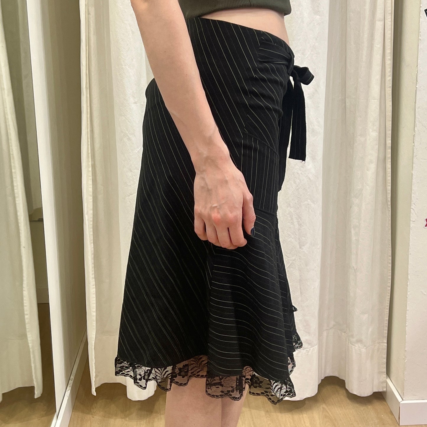 morgan de toi 00s black pinstripe midi skirt with lace trim