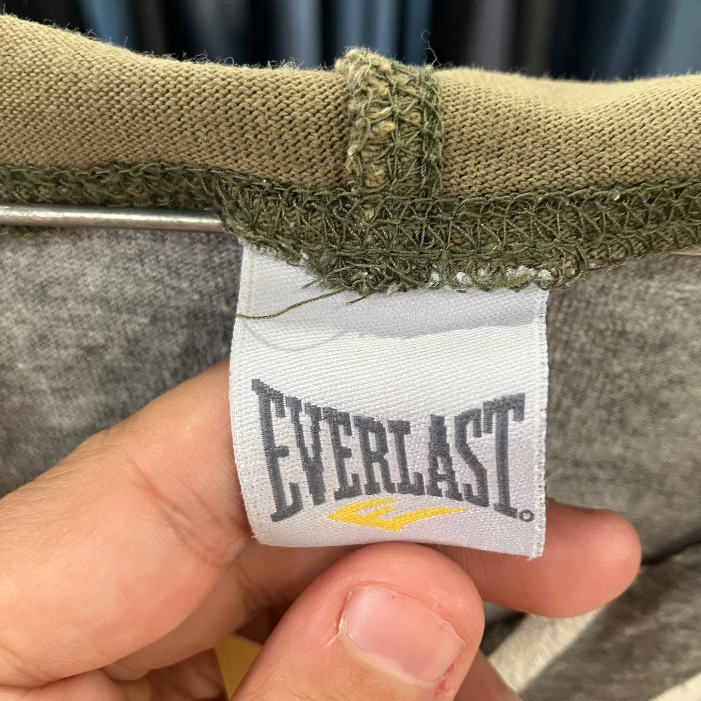 everlast grey khaki sleeveless hoodie