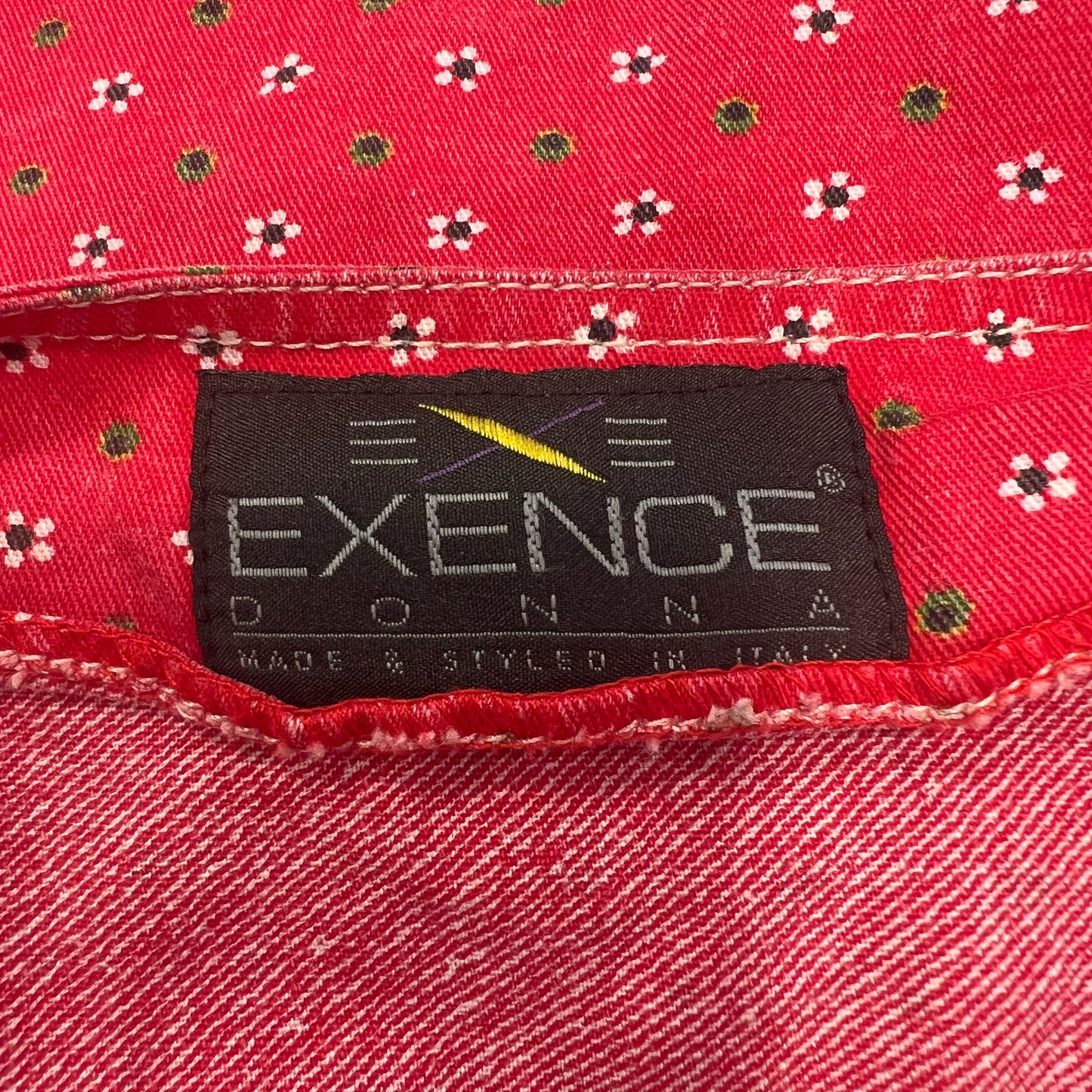 exence 90s red denim button up vest with mini floral print