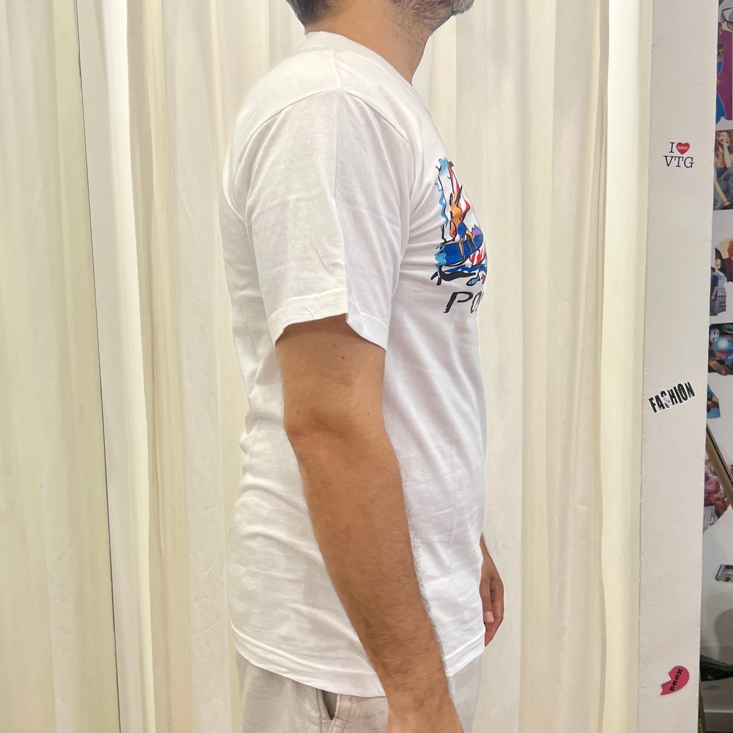 positano white tshirt with beach print