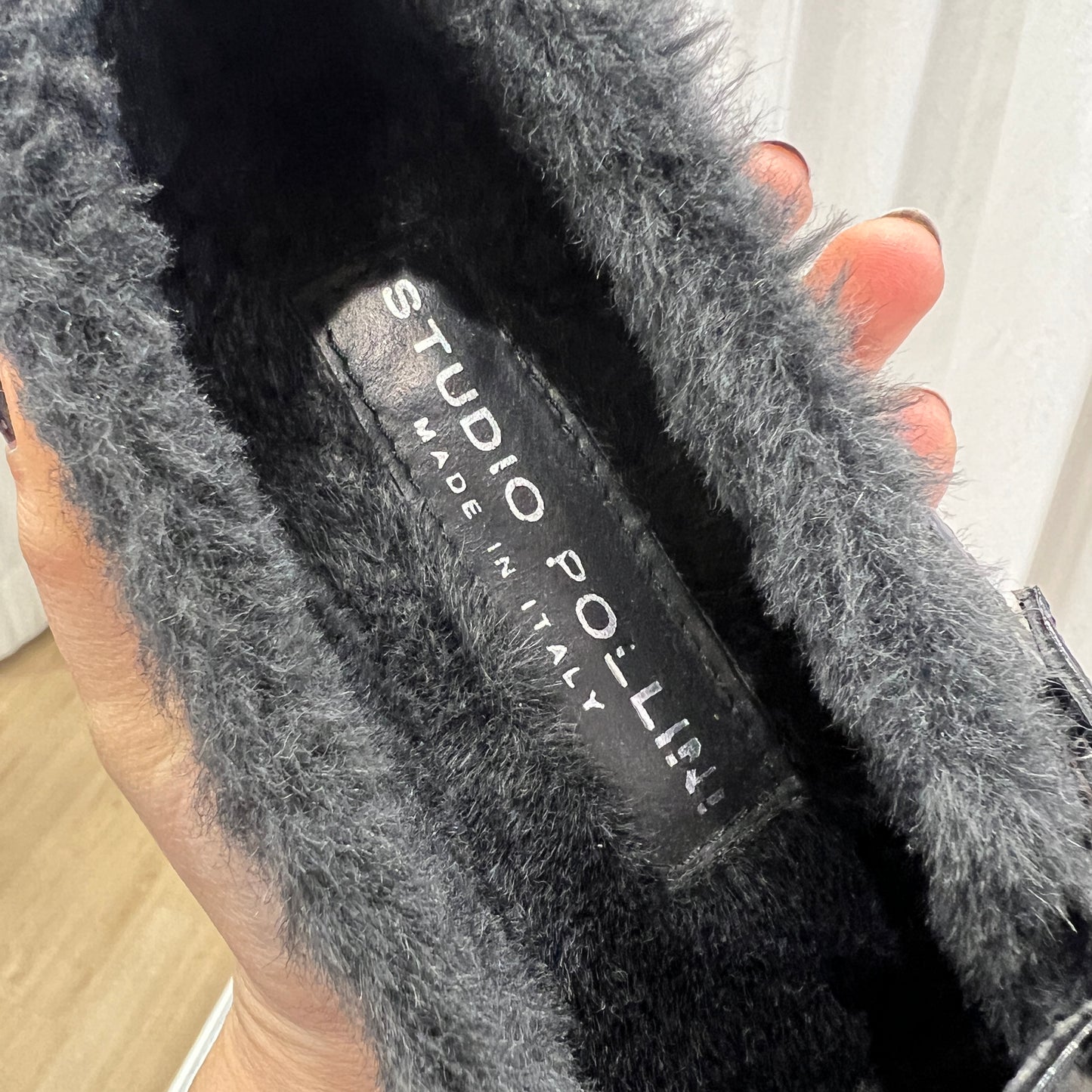 pollini 00s black patent leather platform mary janes with fur