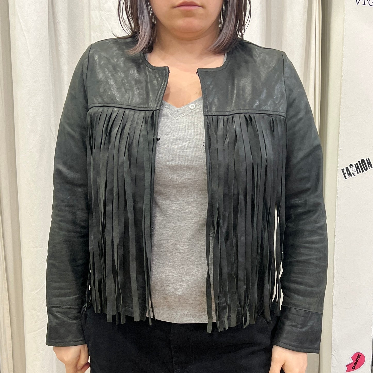 please '10s black leather jacket with fringes