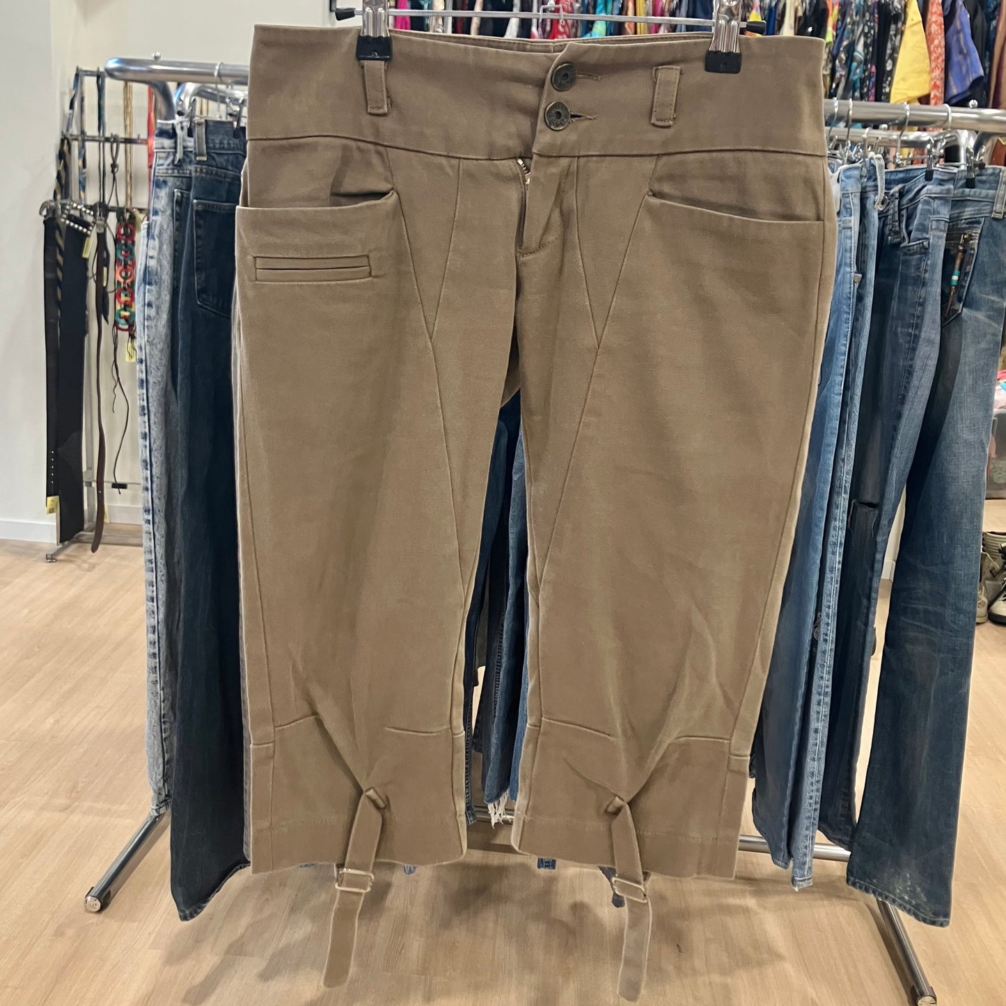 dondup 00s light brown denim shorts