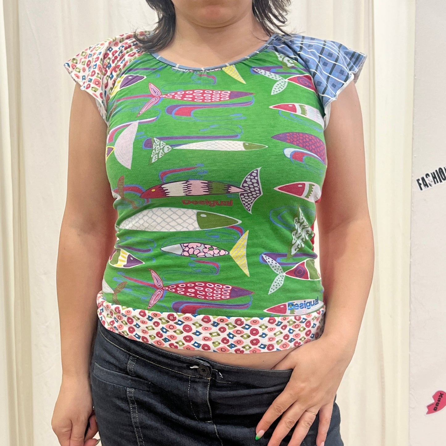 desigual 00s green short sleeve top with fish print