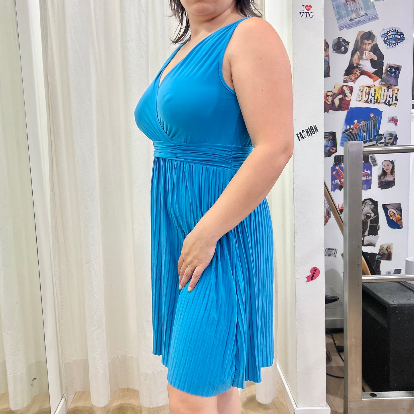 00s blue pleated v neck sleeveless minidress