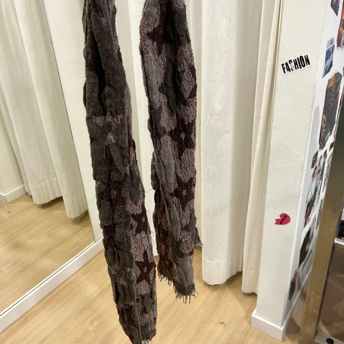 grey burgundy scarf with star print and fringes