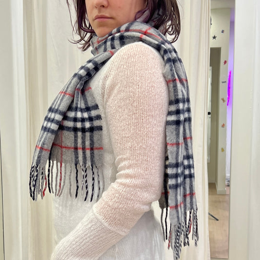 90s grey wool tartan checkprint scarf with fringes