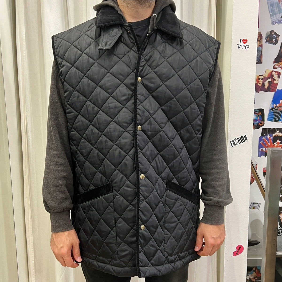 european project 00s black quilted vest with corduroy velvet collar