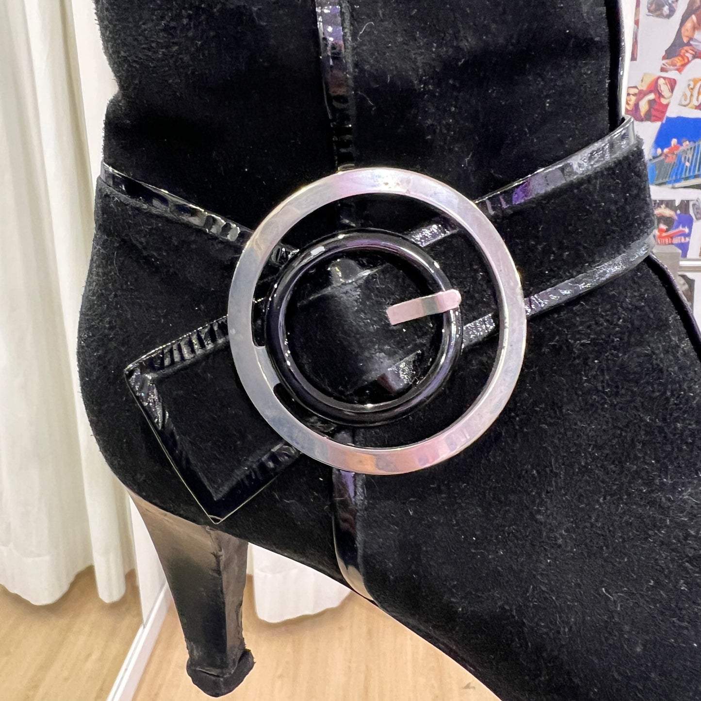 baldinini 00s black suede heel ankle boots with fur lining