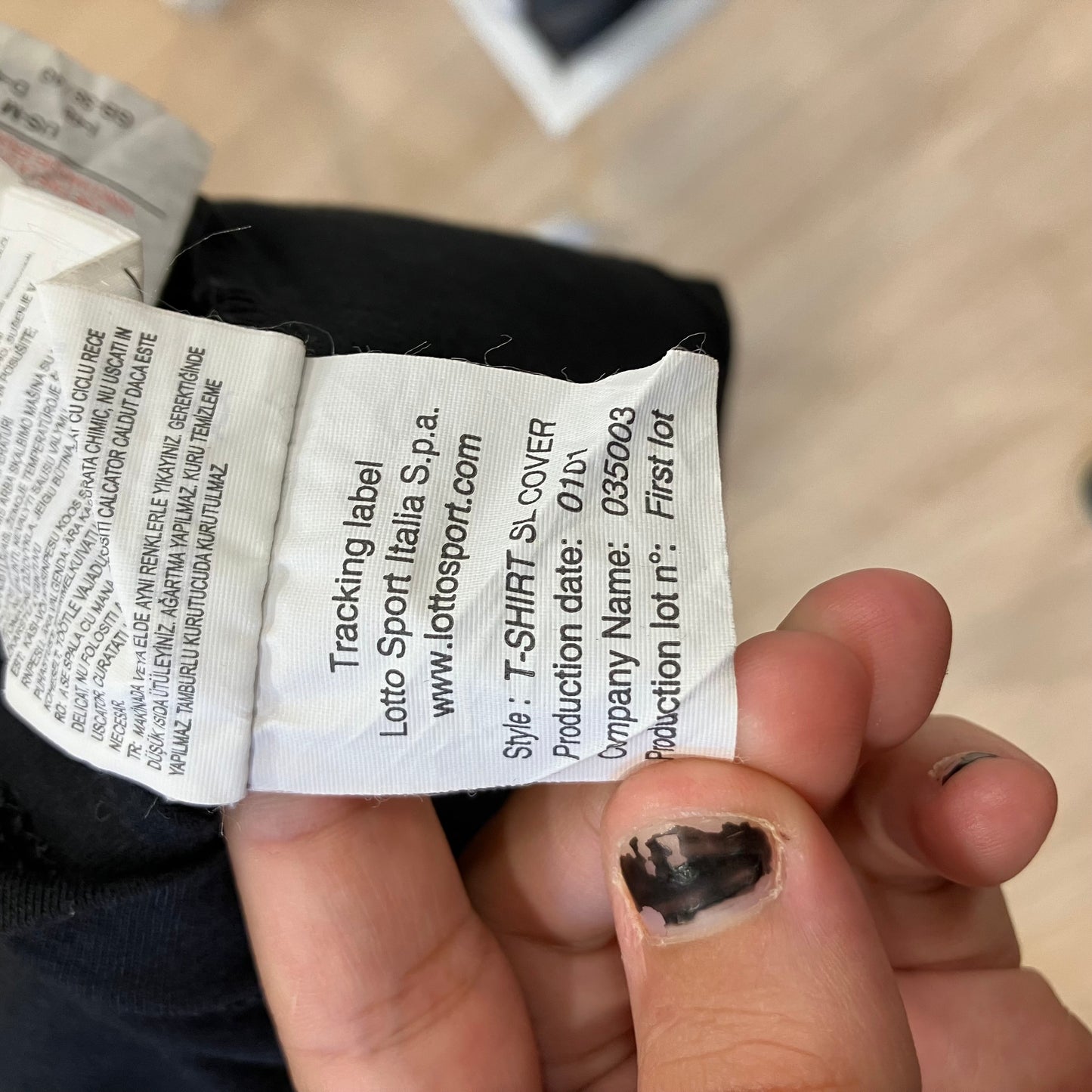 lotto black white tank top with silver logo