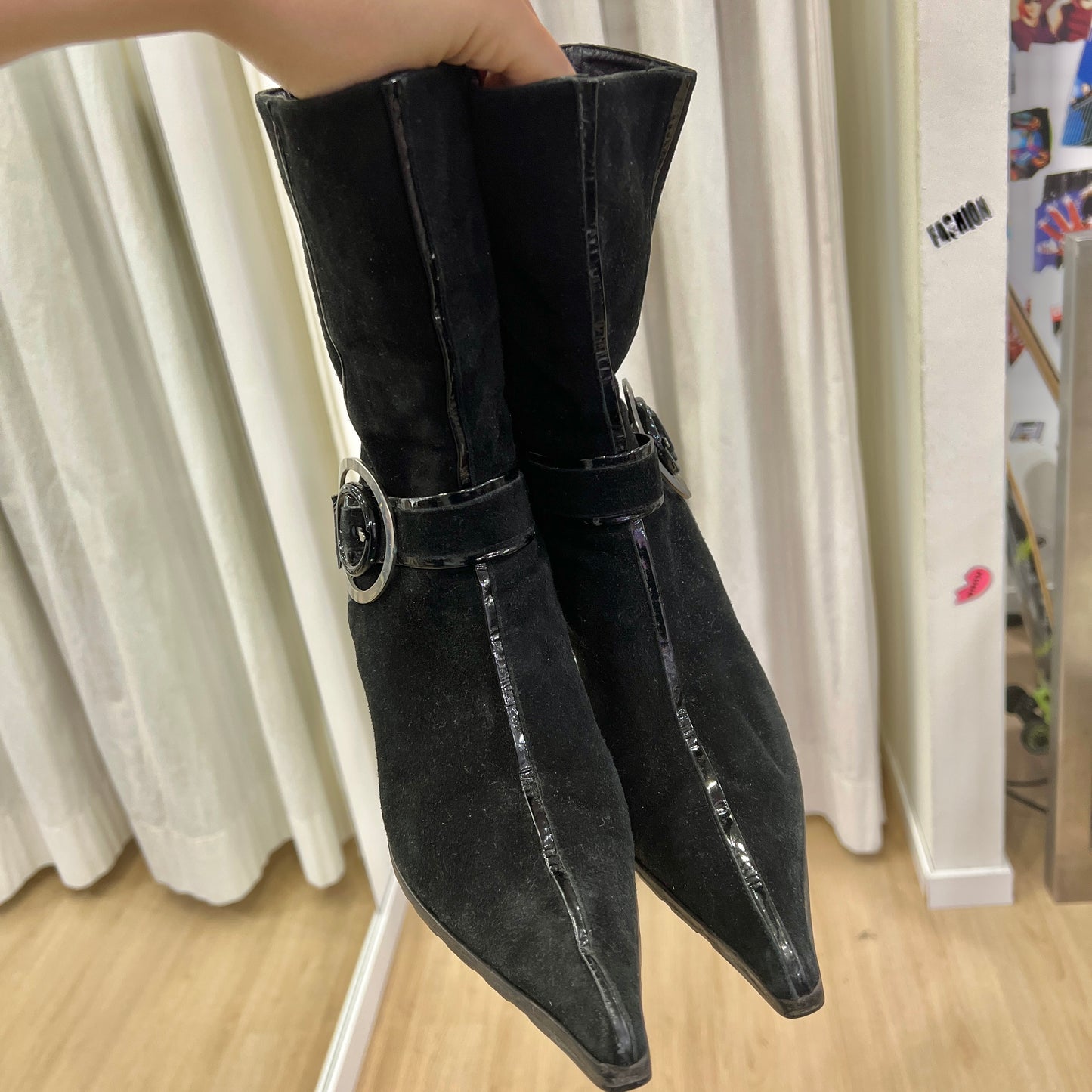baldinini 00s black suede heel ankle boots with fur lining