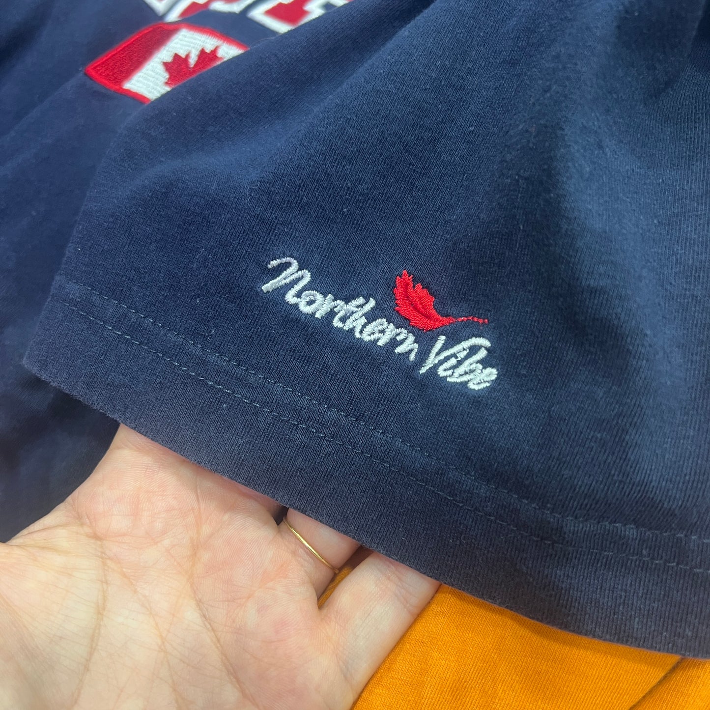 northern vibe 00s canada navy tshirt with red embroidery