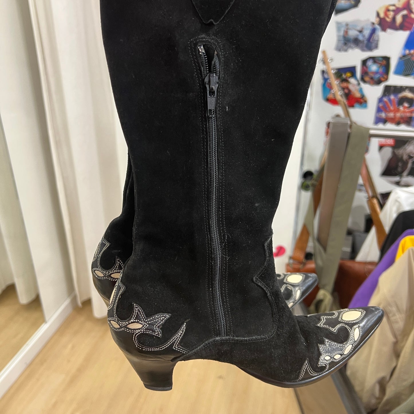 pane tulipani 00s black suede mid calf cowboy boots with white leather appliques