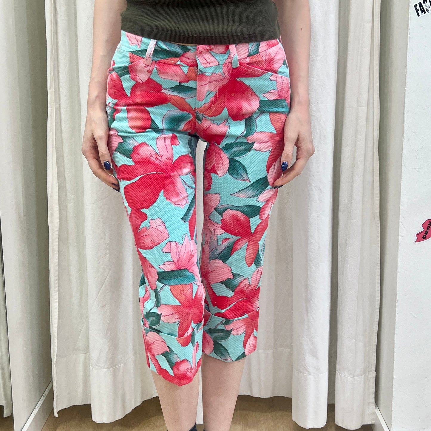 guess 00s light blue low waist capri pants with red flowers