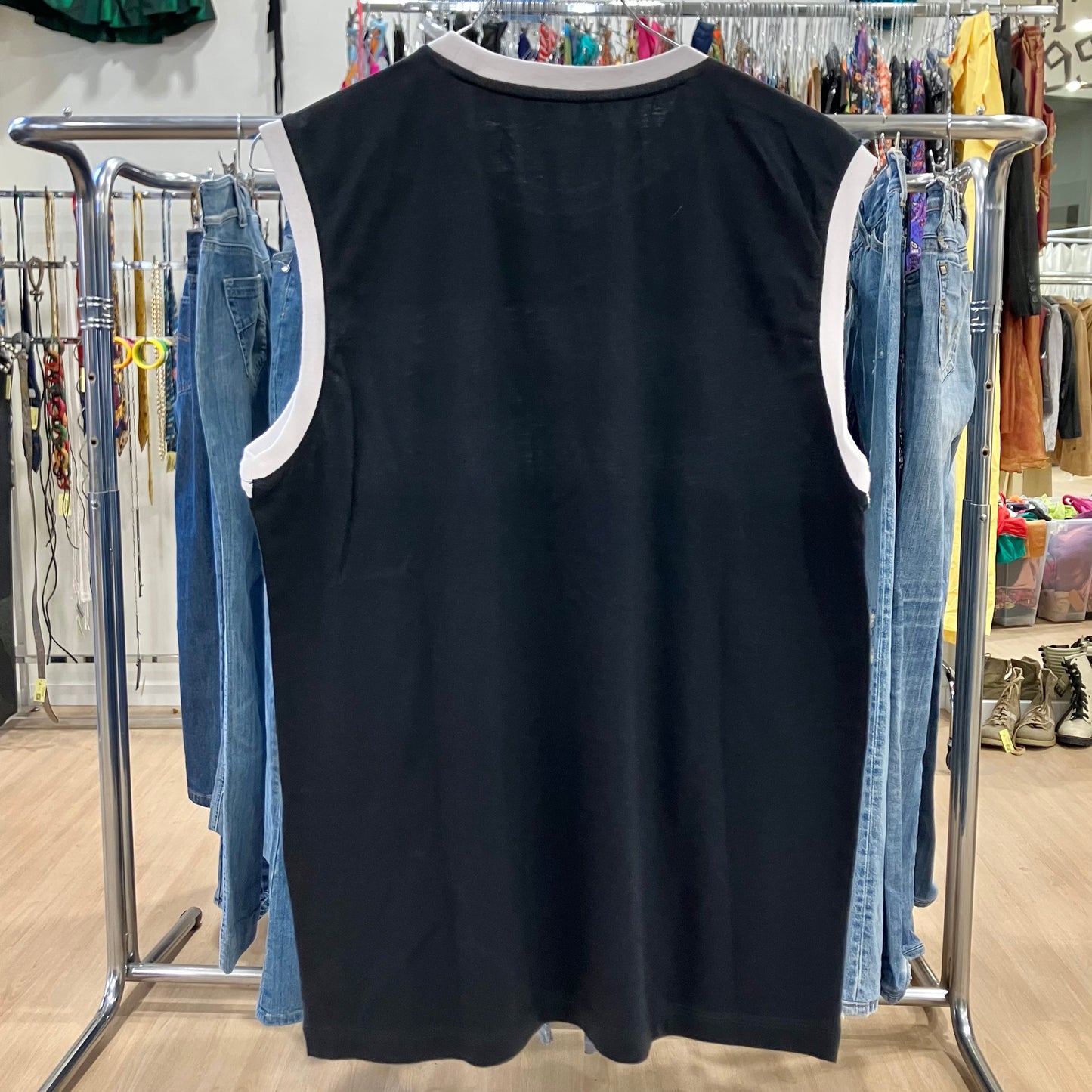 lotto black white tank top with silver logo