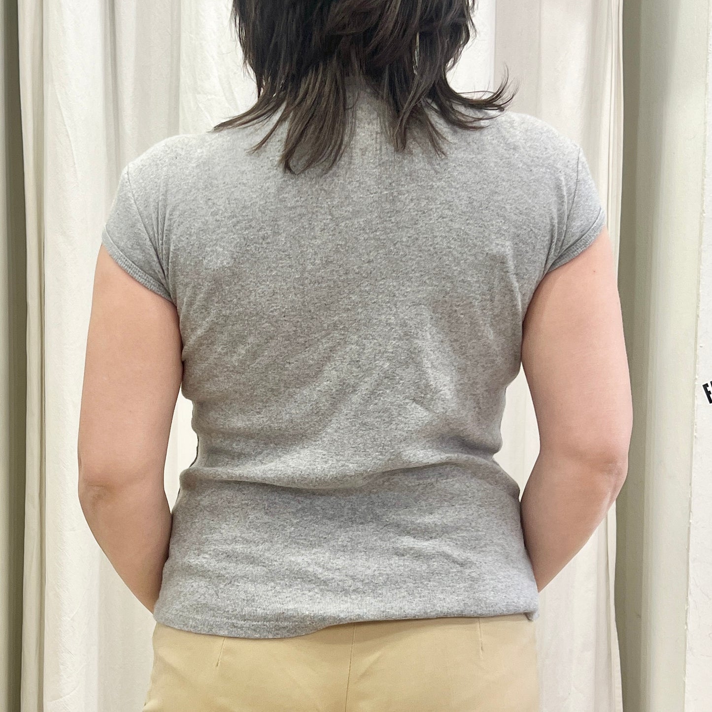 DKNY 00s grey tshirt with nyc skyline logo