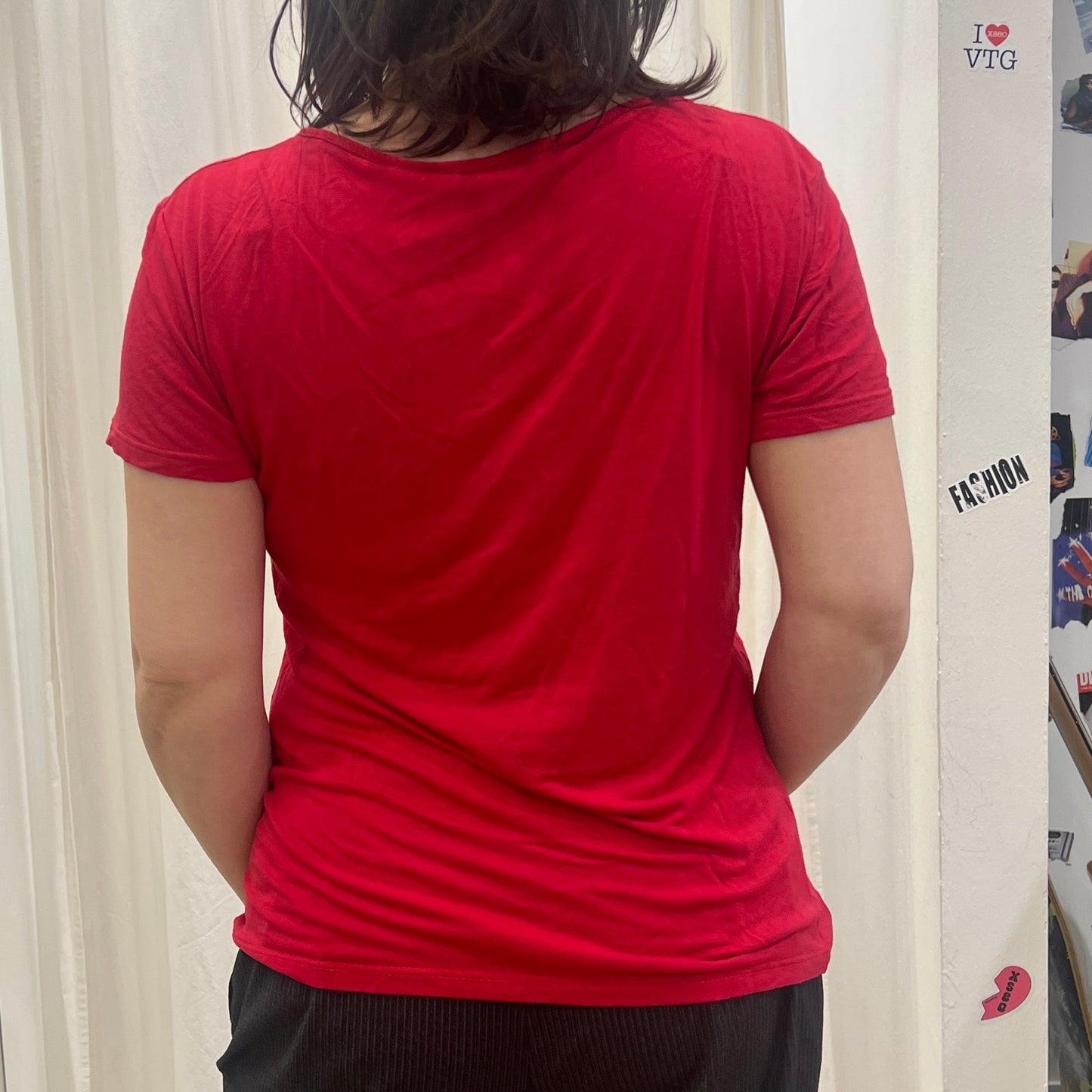 angel devil 00s red v neck tshirt with rhynestone logo