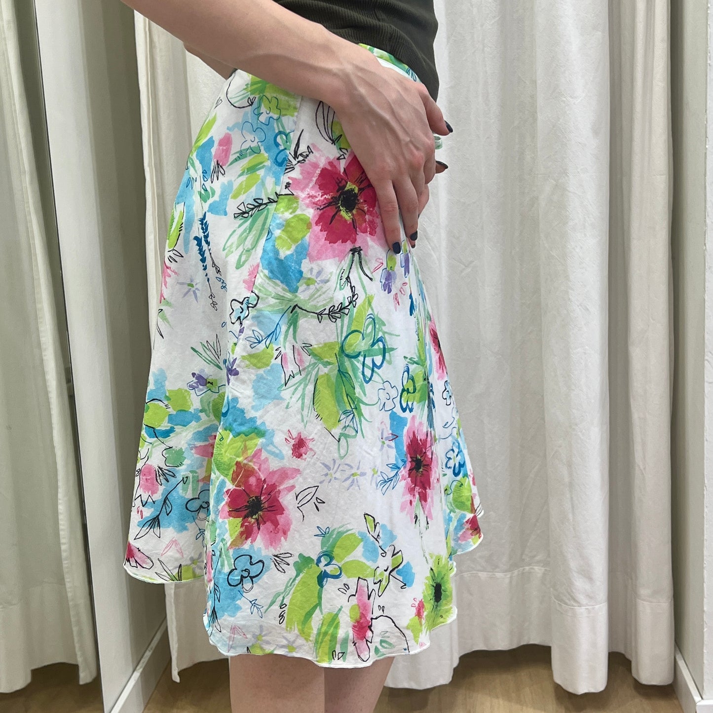 stefanel 00s white low waist midi skirt with watercolor floral print
