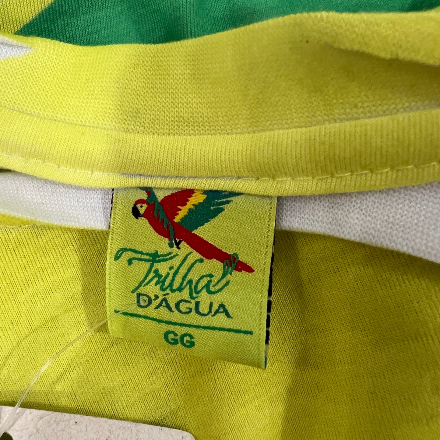 trilha d'aqua 00s green yellow brasil tshirt