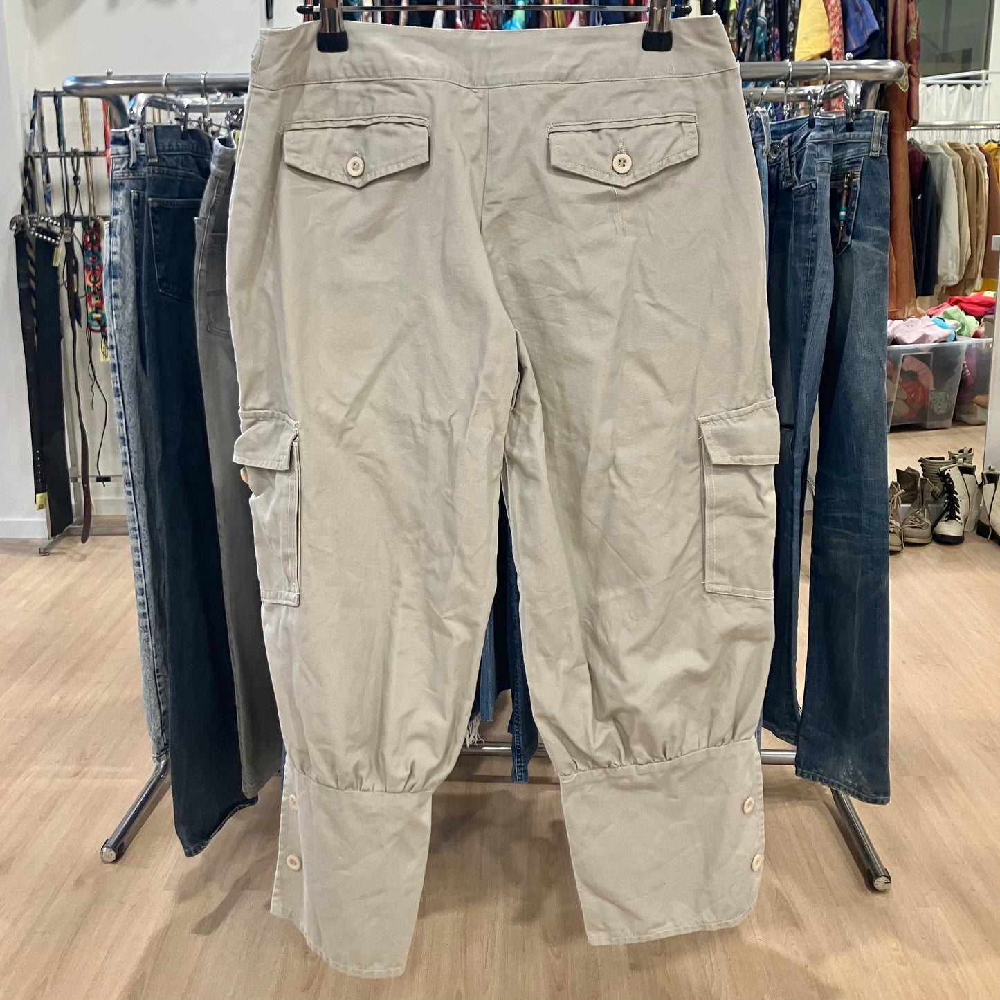 euro luxe beige cargo capri pants
