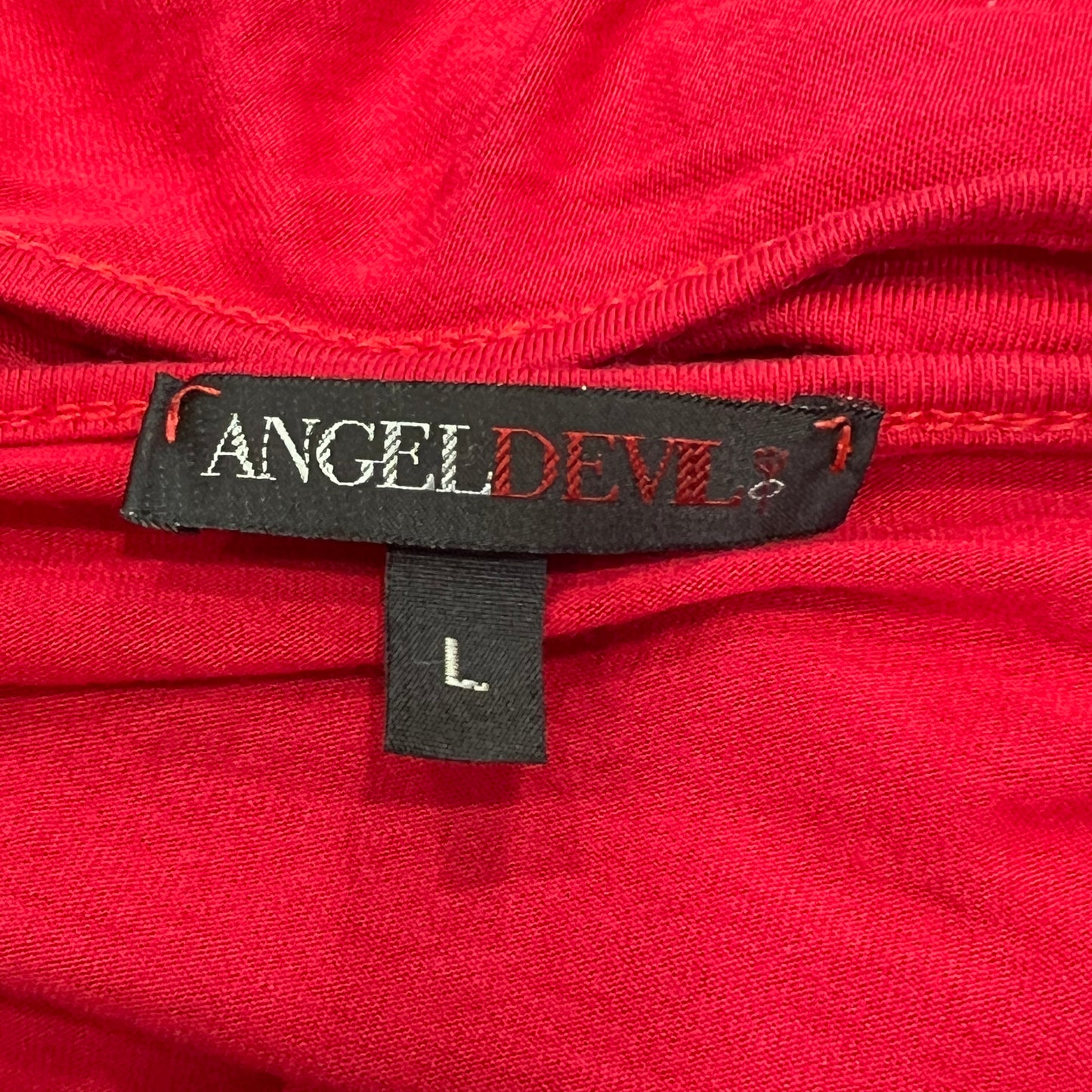 angel devil 00s red v neck tshirt with rhynestone logo