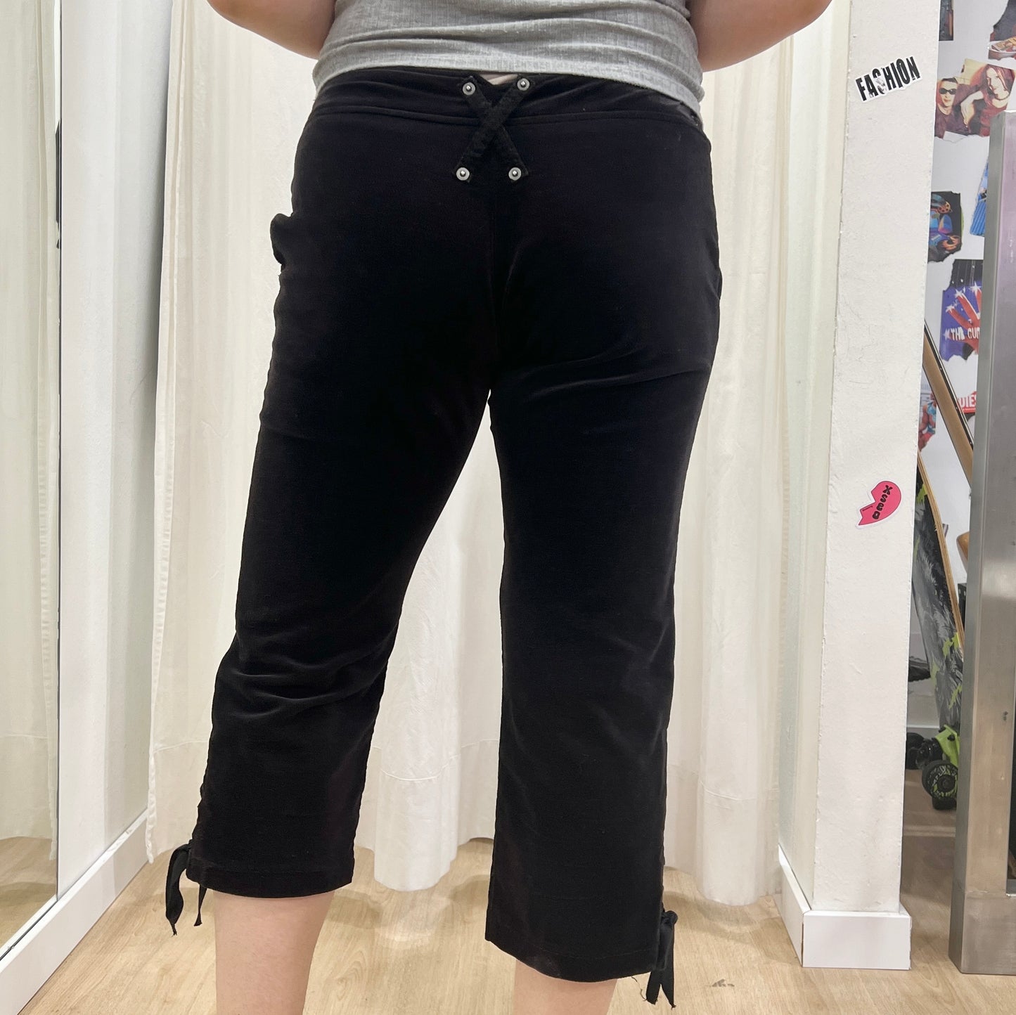motivi 00s black velvet capri pants with corset bow detail