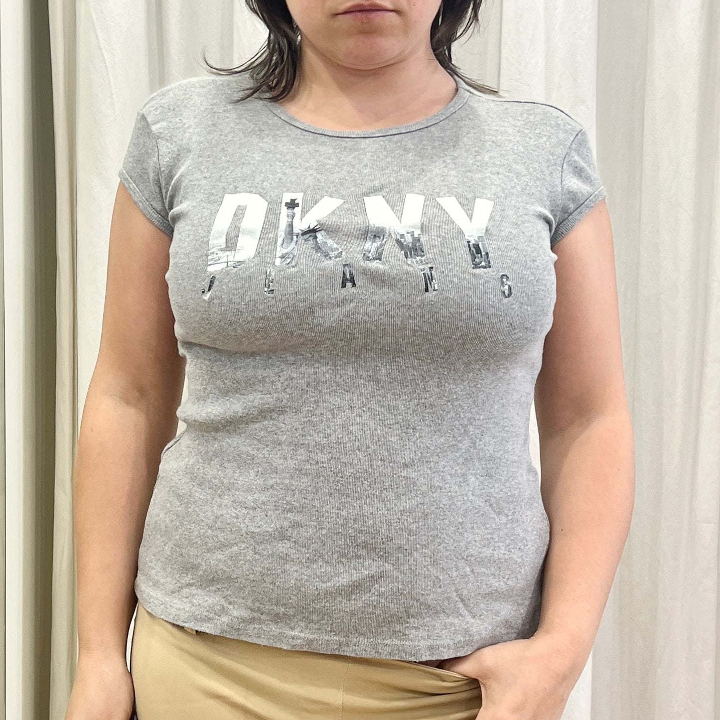 DKNY 00s grey tshirt with nyc skyline logo