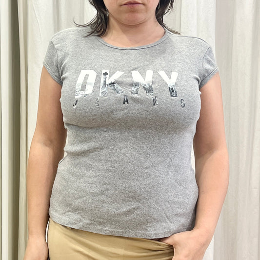 DKNY 00s grey tshirt with nyc skyline logo