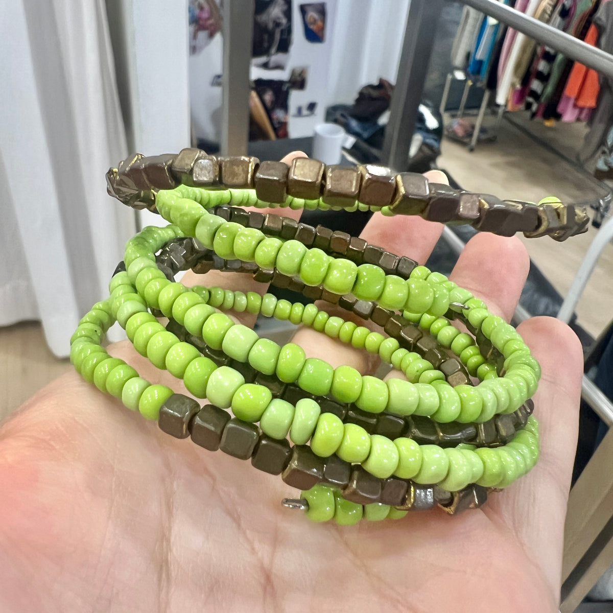 bronze green beaded round spiral bracelet