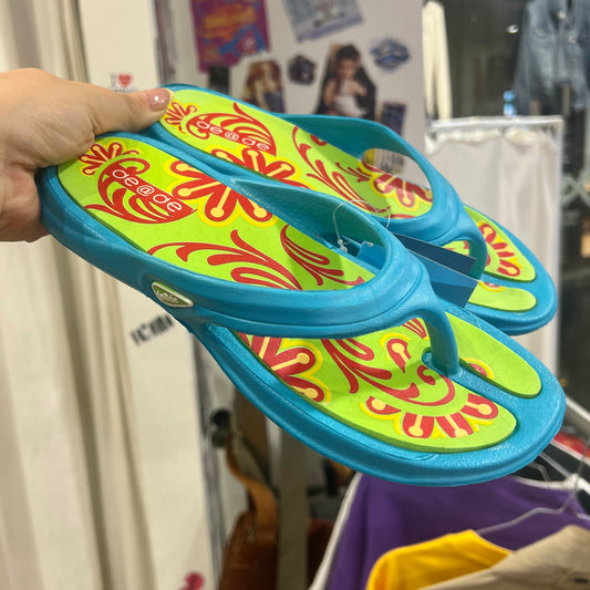 deade 00s blue green tropical print flip flops