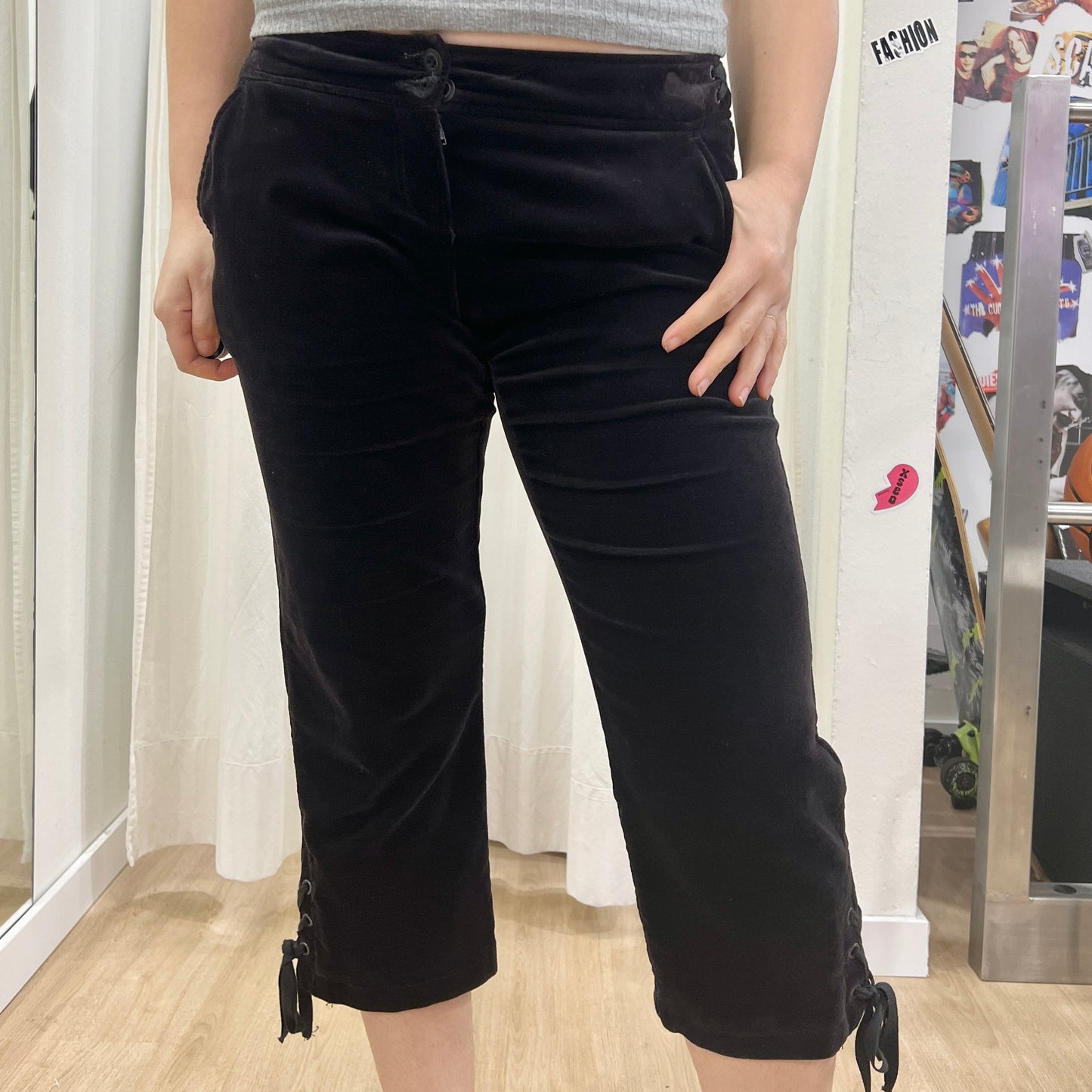 motivi 00s black velvet capri pants with corset bow detail