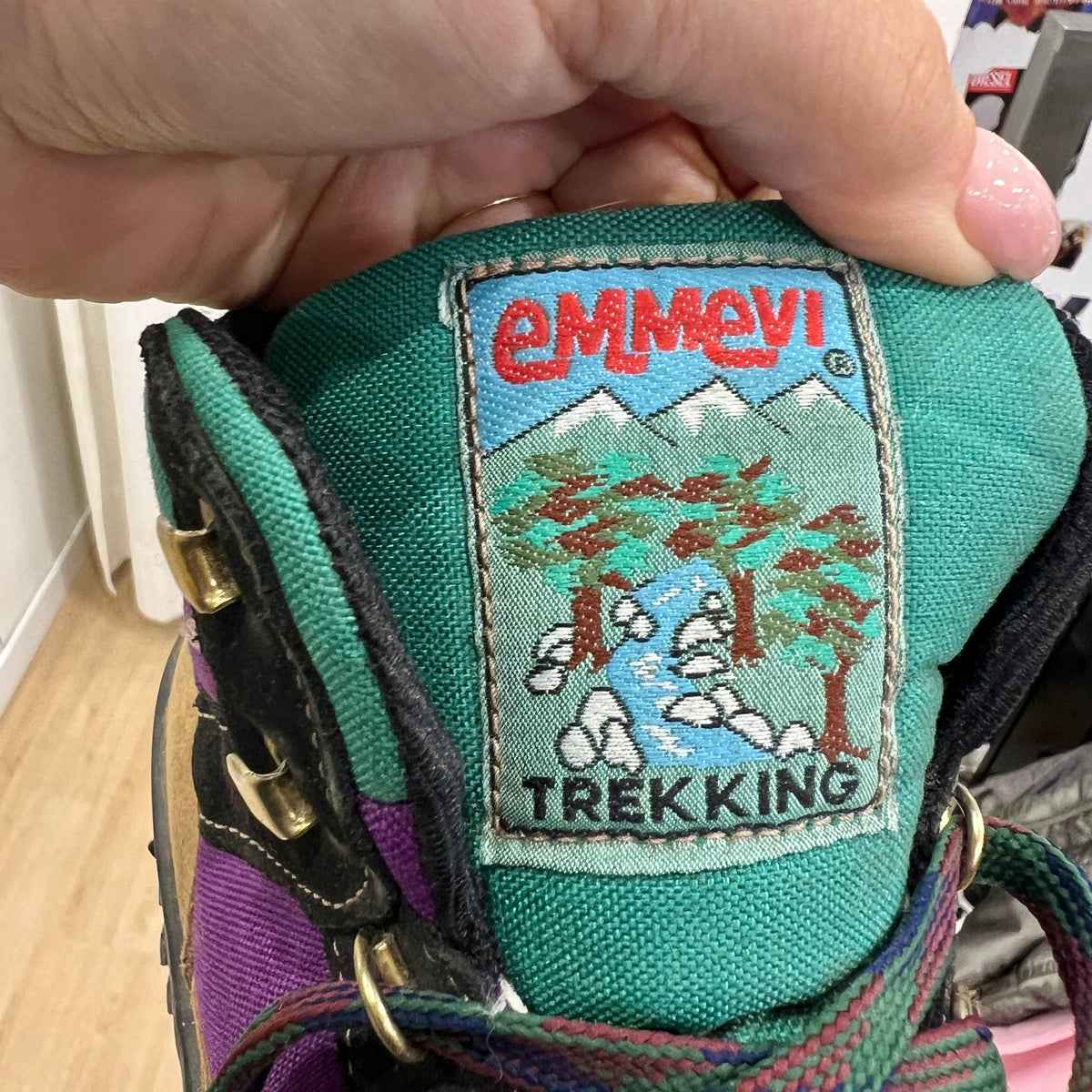 emmevi trekking 90s purple green tan lace up trekking boots