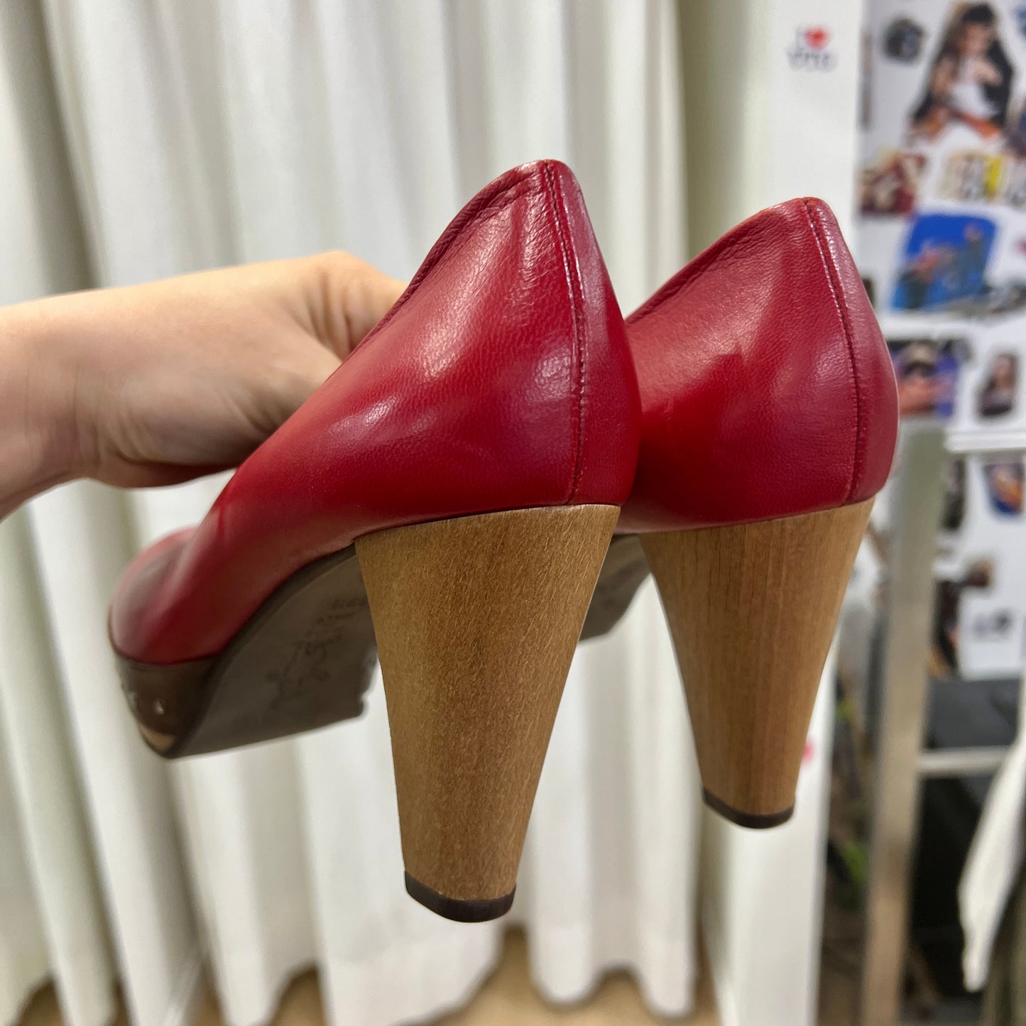 marni 00s red leather round tip with wood platform and studs