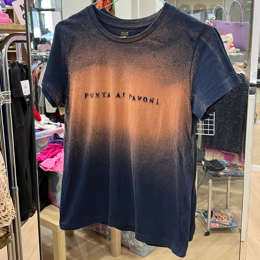 punta ai pavoni quando guidi - hand-bleached reworked second-hand tshirt
