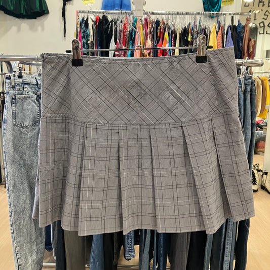 pimkie 00s grey plaid checkprint mini pleated skirt